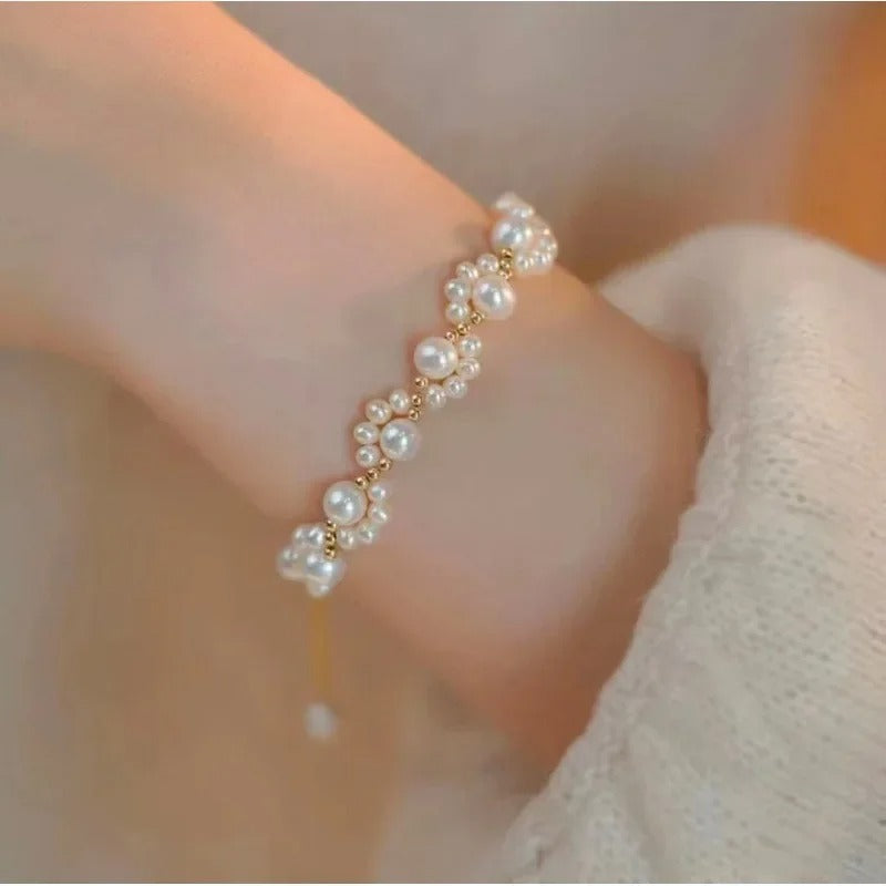 Pearl Bracelet for Women – Elegant & Stylish Hand Jewelry