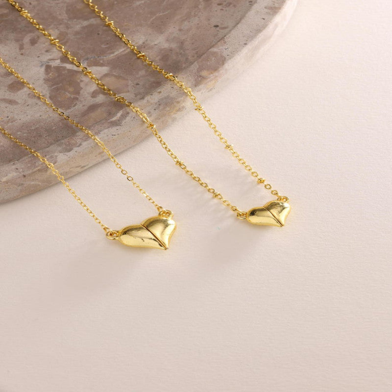 Gold Plated Magnetic Heart Necklace – Elegant Heart Shaped Love Pendant for Girls