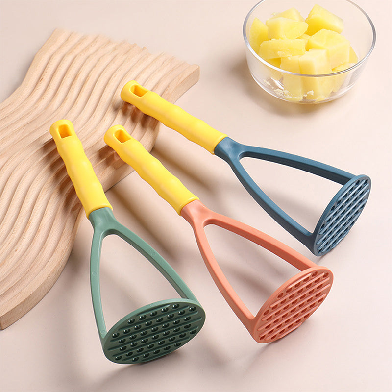 Hand Held Potato Masher With Handle – Ergonomic Vegetable & Potato Masher