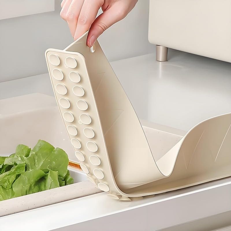 Sink with suction Splash Guard – Flexible Silicone Water Stopper