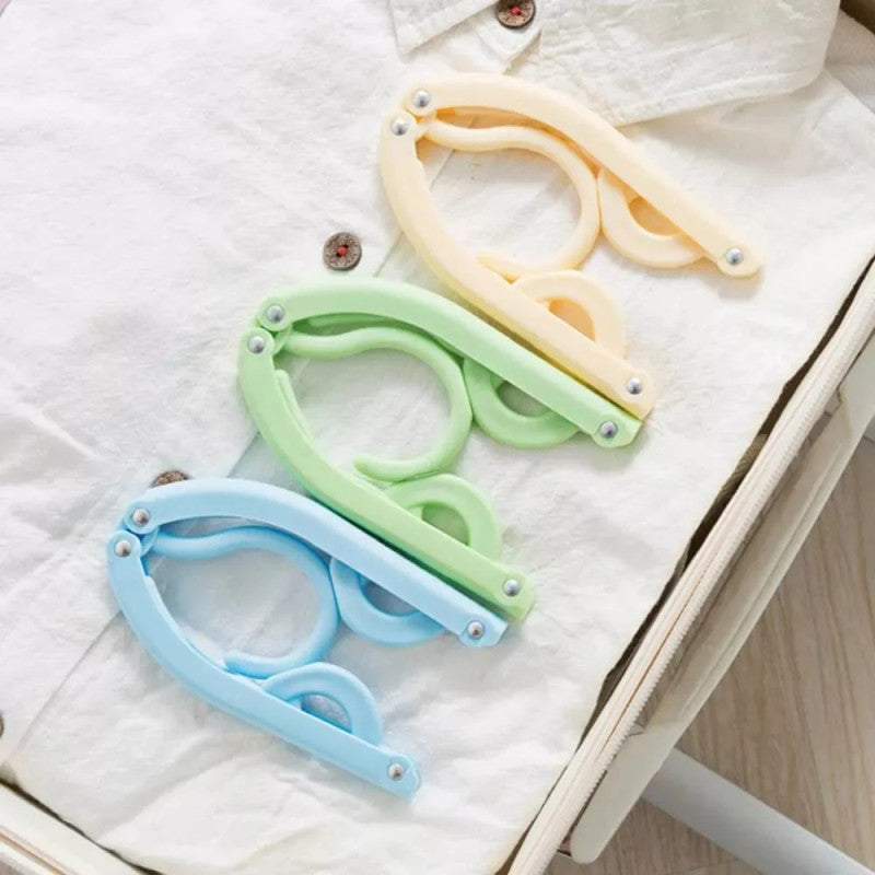 Foldable Travel Hangers Pack of 10 – Portable Space Saving Clothes Hanger for Travel & Home