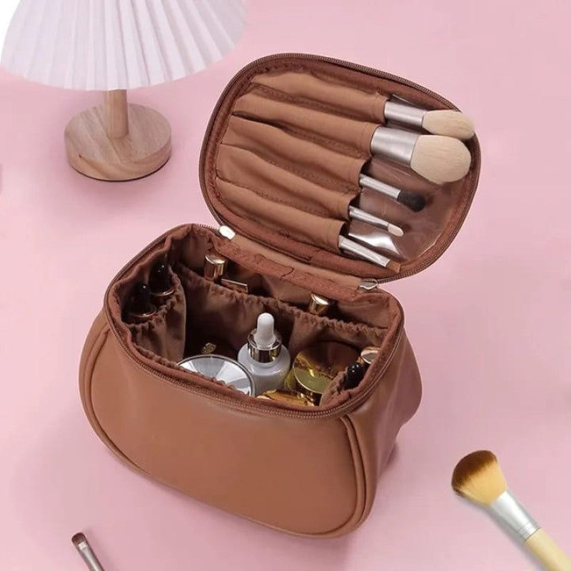Portable makeup pouch feminine large size