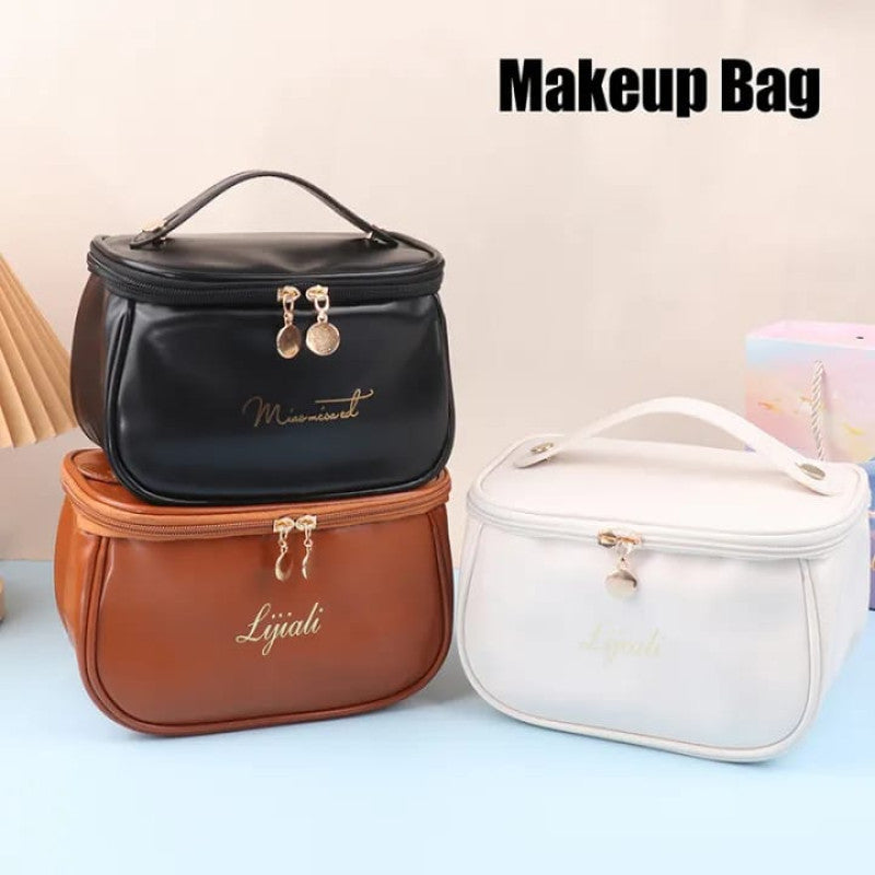 Portable makeup pouch feminine large size
