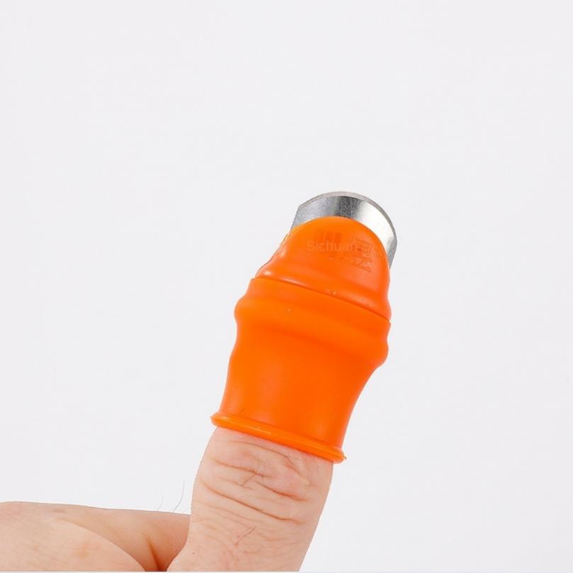 Silicone Finger Vegetable Peeler & Thumb Knife – Safe Kitchen Cutting Protector